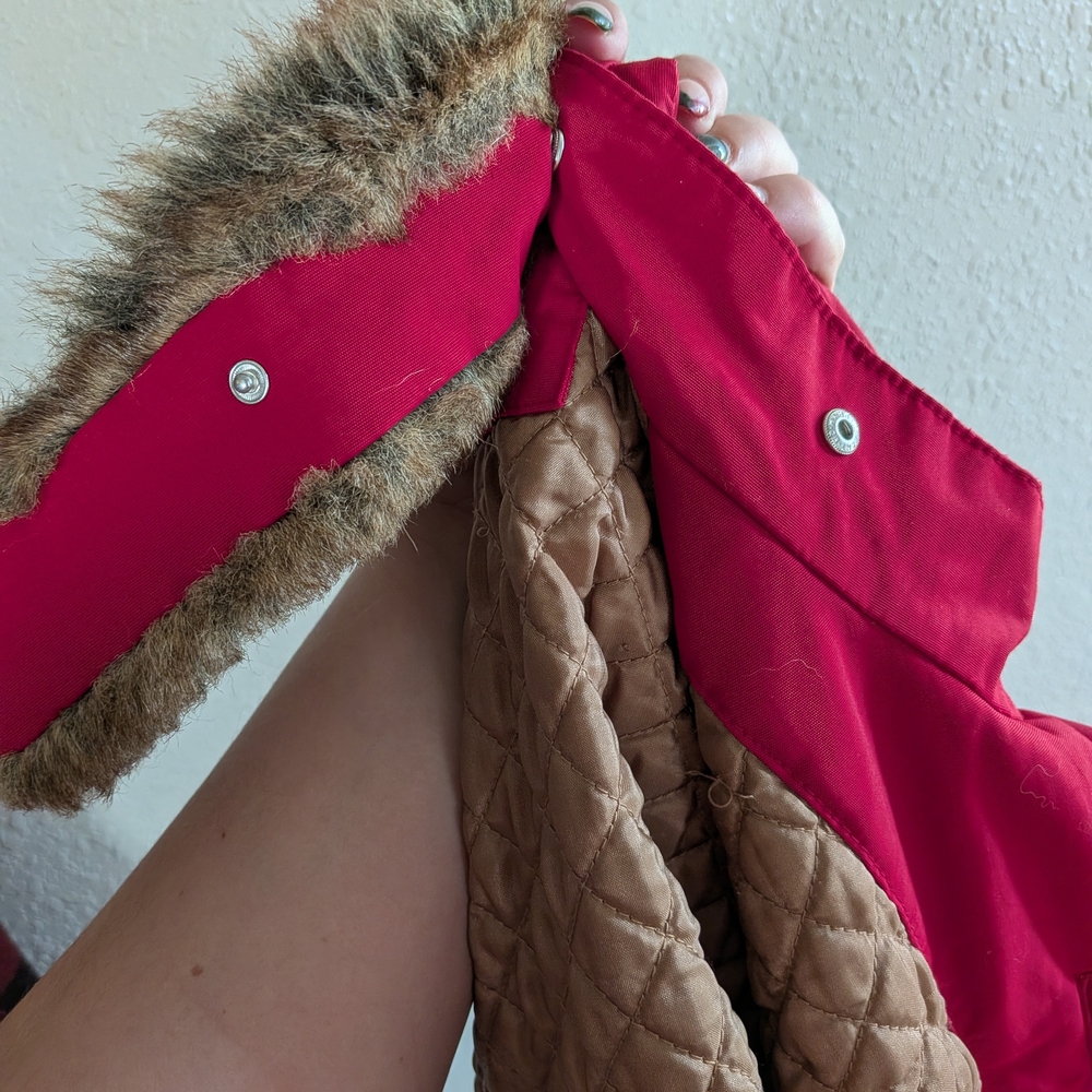 Lands' End Women's Red Utility Jacket with Faux Fur Collar - Picture 4 of 7